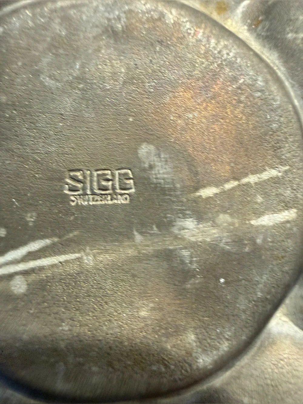 Vintage Farbla & Shlevin Hand Wrought Aluminum Tray and a Sigg Baking/Jello Mold